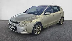 Silver Begagnad 2007 Hyundai i30 Halvkombi | 39 900 kr (Lite dyr)