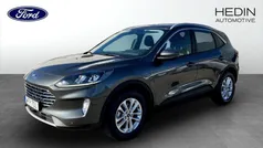 Grå (grey) Begagnad 2022 Ford Kuga Titanium SUV | 269 000 kr (Marknadspris)