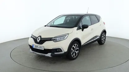 Vit Begagnad 2019 Renault Captur Intens SUV | 120 000 kr (Bra pris)