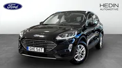 Svart (black) Begagnad 2022 Ford Kuga Titanium SUV | 259 900 kr (Marknadspris)