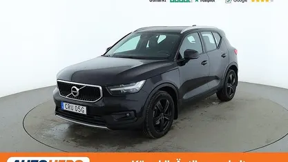 Svart Begagnad 2020 Volvo XC40 Momentum SUV | 252 000 kr (Marknadspris)