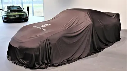 Grå Begagnad 2020 Porsche Taycan 4S Sedan | 625 000 kr (Bra pris)