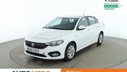 Vit Begagnad 2016 Fiat Tipo Sedan | 101 000 kr (Marknadspris)