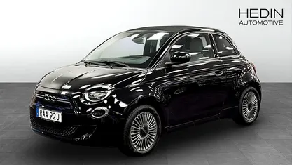 Begagnad 2022 Fiat 500e Icon Halvkombi | 209 900 kr (Marknadspris)