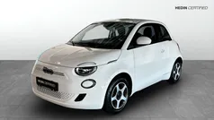 Vit (white) Begagnad 2021 Fiat 500e Passion Halvkombi | 184 900 kr (Marknadspris)