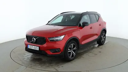 Röd Begagnad 2018 Volvo XC40 R-Design SUV | 349 000 kr (Marknadspris)