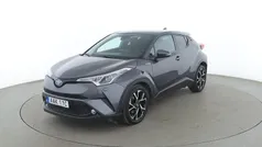 Grå Begagnad 2019 Toyota C-HR SUV | 212 000 kr (Marknadspris)