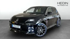 Svart (black) Begagnad 2025 Renault R5 Iconic Halvkombi | 389 900 kr