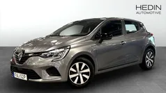 Grå (silver) Begagnad 2023 Renault Clio V Equilibre Halvkombi | 169 000 kr (Bra pris)