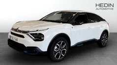 Vit (white) Begagnad 2022 Citroën e-C4 Shine Halvkombi | 239 900 kr (Marknadspris)