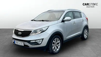 Grå Begagnad 2015 Kia Sportage SUV | 114 900 kr (Marknadspris)