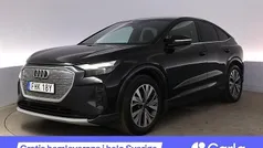 Svart Begagnad 2023 Audi Q4 Sportback e-tron Advanced SUV | 374 900 kr (Marknadspris)