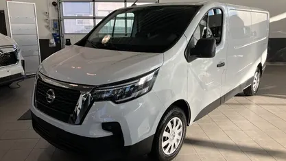 Ny 2025 Nissan Primastar N-Connecta Minibuss | 310 421 kr (Superpris)