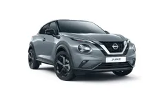 Svart Ny 2024 Nissan Juke Acenta SUV | 241 000 kr (Marknadspris)