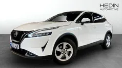 Svart Begagnad 2022 Nissan Qashqai Comfort SUV | 274 900 kr (Marknadspris)
