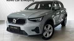 Grå Begagnad 2023 Volvo XC40 SUV | 334 900 kr (Superpris)