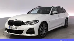 Vit Begagnad 2022 BMW 330e M Sport Kombi | 293 900 kr (Marknadspris)
