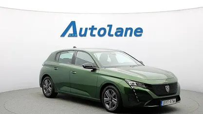 Begagnad Peugeot 308 131 HK (96 kW) 2022 Grön oligine Halvkombi