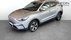 Grå (silver) Begagnad 2022 MG ZS Luxury Sedan | 249 900 kr (Bra pris)