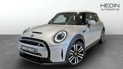 Grå Begagnad 2023 Mini Cooper SE Halvkombi | 248 700 kr (Marknadspris)