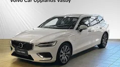 Begagnad 2022 Volvo V60 Inscription Kombi | 374 900 kr (Marknadspris)