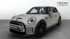 Begagnad 2022 Mini Cooper SE Halvkombi | 238 700 kr (Marknadspris)