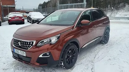 Begagnad Peugeot 3008 Allure 120 HK (88 kW) 2017 SUV