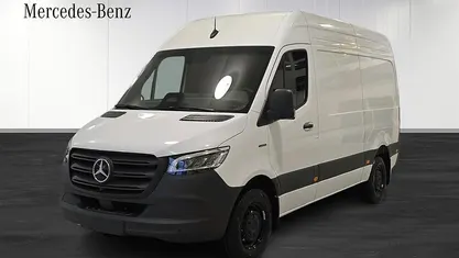 Begagnad Mercedes E-Sprinter 11 kW (15 HK) 2025 Van
