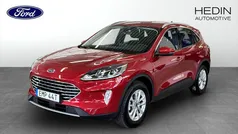 Silver Begagnad 2023 Ford Kuga Titanium SUV | 269 900 kr (Marknadspris)