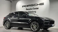 Svart (black) Begagnad 2022 Porsche Cayenne SUV | 679 000 kr (Marknadspris)