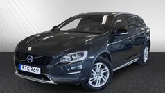 Begagnad 2015 Volvo V60 CC Business Edition Kombi | 204 400 kr (Marknadspris)