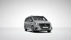 Begagnad 2024 Mercedes V220 Style Minibuss | 686 230 kr