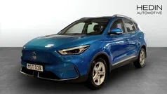 Blå (blue) Begagnad 2021 MG ZS Luxury Sedan | 254 900 kr (Superpris)