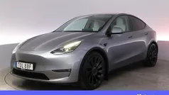 Grå Begagnad 2023 Tesla Model Y Performance SUV | 424 900 kr (Marknadspris)
