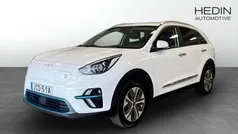 Vit (white) Begagnad 2022 Kia e-Niro Advance SUV | 269 900 kr (Bra pris)