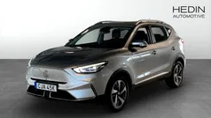 Grå (grey) Begagnad 2021 MG ZS Luxury Sedan | 254 900 kr (Bra pris)