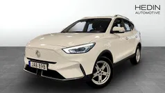 Vit Begagnad 2022 MG ZS Comfort Halvkombi | 219 900 kr (Marknadspris)