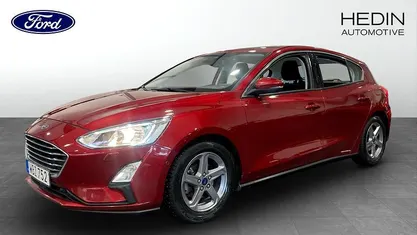 Begagnad Ford Focus 125 HK (91 kW) 2018 Röd Halvkombi