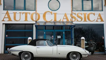 Begagnad Jaguar E-Type 272 HK (200 kW) 1969 Mörkröd Cab