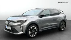 Grå Begagnad 2024 Renault Scénic Techno Minibuss | 479 000 kr (Bra pris)