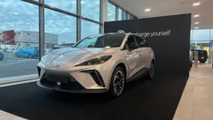 Begagnad 2022 MG MG4 EV Luxury Halvkombi | 429 990 kr