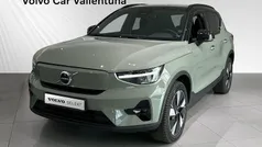 Grön Begagnad 2023 Volvo XC40 Plus SUV | 489 900 kr (Marknadspris)