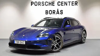 Begagnad Porsche Taycan Sport Turismo 320 kW (436 HK) 2024 Sedan