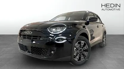 Begagnad 2025 Fiat 600 Icon SUV | 350 800 kr (Marknadspris)