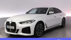 Vit Begagnad 2023 BMW i4 M Sport Sedan | 450 900 kr (Marknadspris)