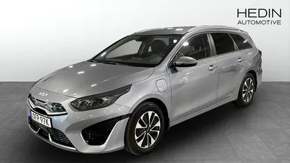 Begagnad 2022 Kia Ceed Halvkombi | 279 900 kr (Lite dyr)