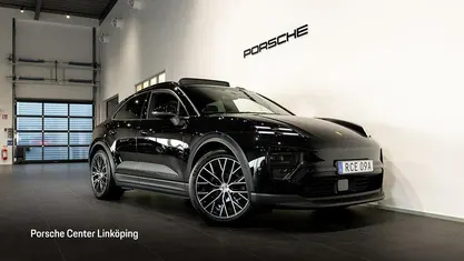Begagnad Porsche Macan 330 kW (449 HK) 2025 Svart (black) SUV