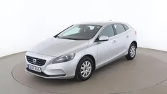 Silver Begagnad 2015 Volvo V40 Momentum Kombi | 103 000 kr (Marknadspris)