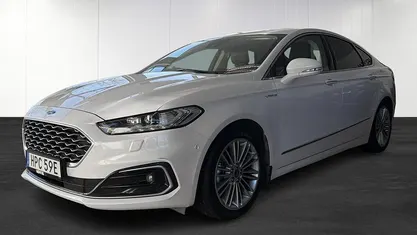 Vit Begagnad 2020 Ford Mondeo Sedan | 219 000 kr (Lite dyr)