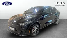 Svart Begagnad 2023 Ford Mustang Mach-E GT SUV | 649 900 kr (Marknadspris)